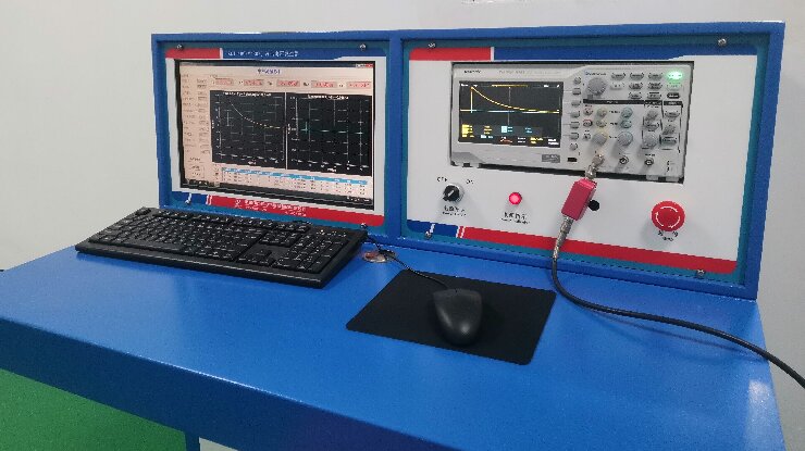 冲击电压发生器