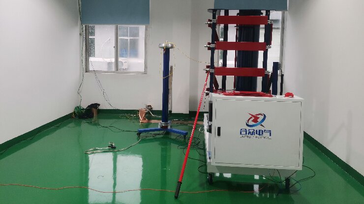 冲击电压发生器